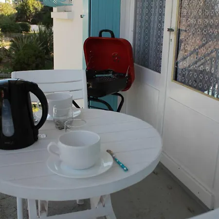 Apartment - 1er Etage Gauche - 90m De La Ronce-les-Bains